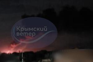 "Бавовна" у Криму: внаслідок нічної атаки на аеродромі "Саки" вибухнув склад з боєприпасами