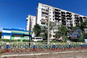 "Что они там вскрывать собрались?": В оккупированном Северодонецке продолжают "ремонтировать" пустующие квартиры