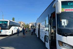 Дітей з Лисичанська та Рубіжного російські "шефи" відправили на відпочинок до Криму