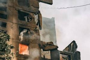 Авіаудар по багатоповерхівці у Харкові: кількість загиблих зросла, розбір завалів та пошукові роботи тривають