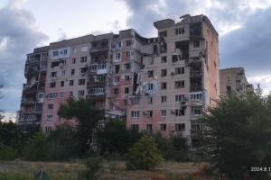 Жителям полуразрушенных Лисичанска и Северодонецка оккупанты жилье не предоставляют, квартиры приходится покупать – ЛОВА