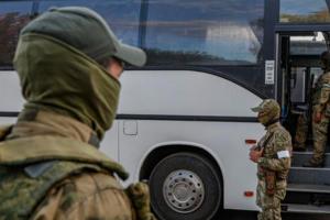 На Луганщині почалося "полювання" на чоловіків, які не стали на військовий облік: чим погрожують окупанти
