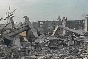 Вблизи оккупированного Мариуполя уничтожены склады с боеприпасами: появились снимки последствий удара