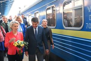 В Украину с визитом прибыла глава Еврокомиссии Урсула фон дер Ляйен