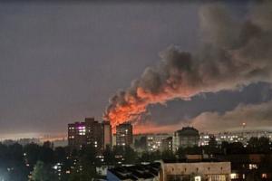 В российском Ярославле горел склад ГСМ: в СМИ сообщают о пострадавших