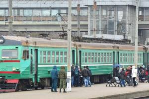 На оккупированной Луганщине с 1 ноября будут курсировать еще два пригородных поезда