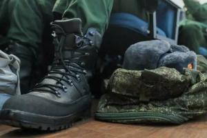 В Новосибирской области РФ из воинской части сбежали 12 военнослужащих