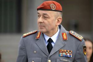 Карстен Бройер