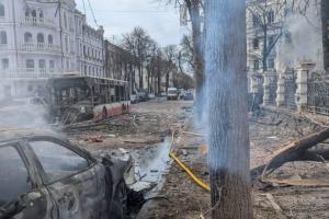 В городах Украины объявили День траура по погибшим в Сумах