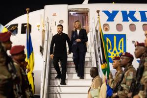 Президент Украины Владимир Зеленский прибыл в ЮАР