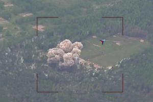 Ракетный удар по военному полигону в Сумской области / Скриншот с видео