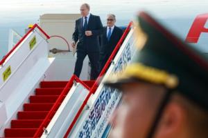 Путин прибыл в Китай