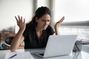 Ноутбук не включается: главные причины неисправности