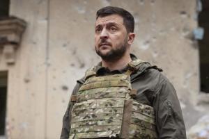 Зеленский посетил фронт