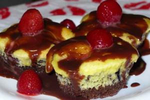 Маффины с маскарпоне и ягодами