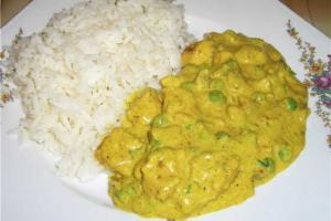 Карри с индейкой и шампиньонами
