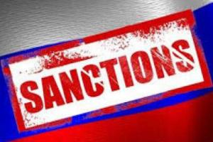 Новые санкции больно ударят по слабой экономике страны-бензоколонки