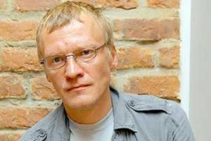 Серебряков отказался от гражданства России