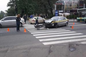 ДТП в центре Харькова: ребенок и подросток в больнице