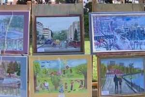 Центр Донецка оккупировали байкеры