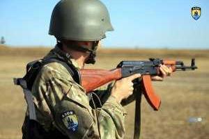 В Новоазовске боевики переоделись в форму украинских добровольческих батальонов