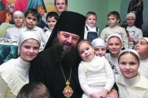 Легендарный отец Лонгин вдохновил Ивана Литвина на создание детского дома 