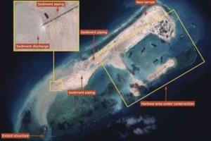 Китай строит в Южно-Китайском море огромный военный аэродром 