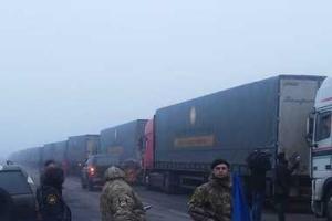 Гуманитарная помощью от Ахметова вернулась в Днепропетровск