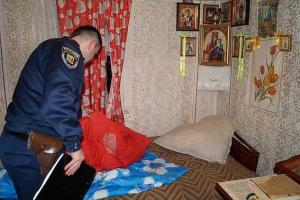 На Закарпатье милиционеры задержали изверга, который изнасиловал 12-летнюю девочку