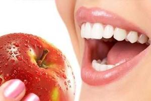 Лучшие и худшие продукты для здоровья зубов