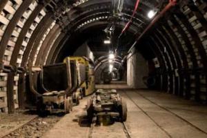 В зону АТО отправили оборудование для шахт