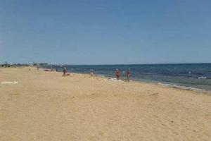 Делать вид, что курортный сезон удается, получается только у крымской «власти» - мнение