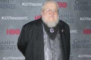 Автор «Игры престолов» решил воскресить любимых персонажей