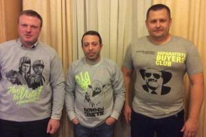 Гончаренко: Корбан хочет поставить жителей Чернигова в глухой угол коленями на гречку