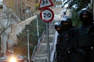 В Барселоне неизвестные открыли огонь возле отеля "Силкен Хотел"