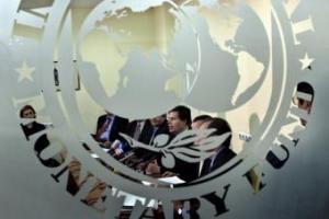 Украинская экономика остается хрупкой, но обнадеживающей, - МВФ