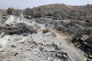 В Сирии военный самолет рухнул на городской рынок