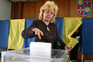 ЦИК решает, где на Донбассе безопасно проводить выборы