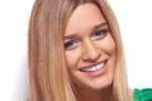 Ксению Бородину фанаты назвали "динозавриком"