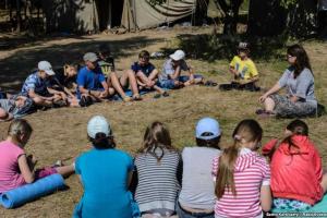 Детей, чьи родители погибли в АТО или на Майдане, отправят на отдых в ЕС