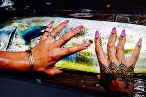 Рианна поделилась снимком нового тату