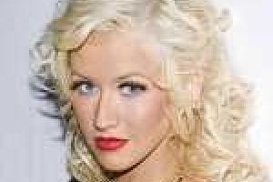 Кристина Агилера показала фото топлес в ванной комнате