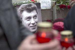 Следственный комитет РФ утверждает, что убийца Немцова был левшой