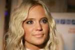 Певица Глюкоза озадачила новым снимком