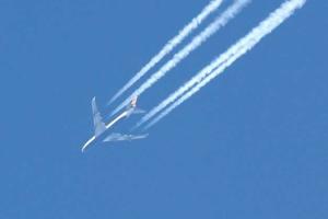 Украина и Россия закрывают друг для друга небо