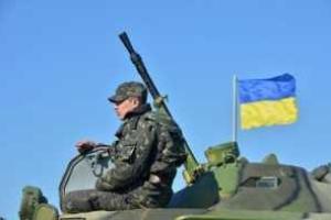 Число военнослужащих в украинской армии увеличилось в два раза, - Полторак