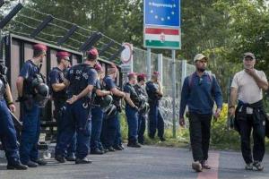 Венгрия решила построить заграждение на границе с Румынией