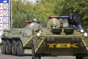 В Венгрии полиция применила против беженцев водометы и слезоточивый газ