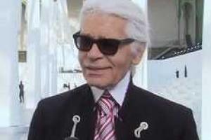 Креативный директор Chanel создал одежду для детей