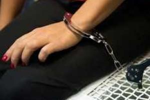 В Киеве полицию вызвал милиционер, из-за закованной в наручники жены